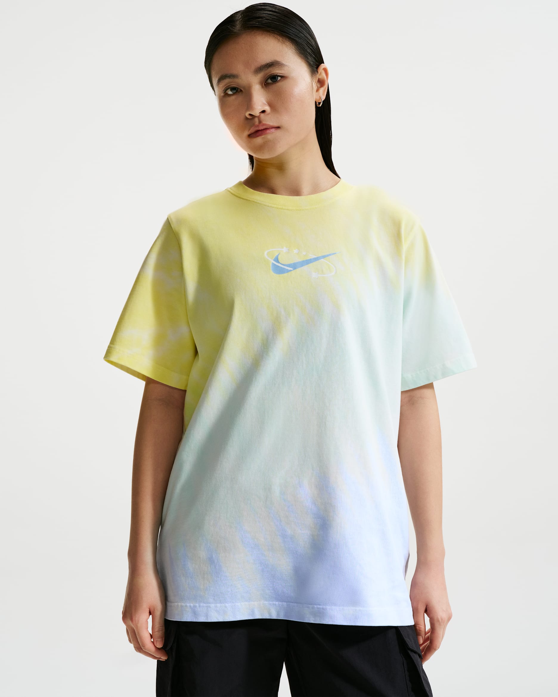 NIKE公式】ナイキ スポーツウェア ウィメンズ Tシャツ.オンライン